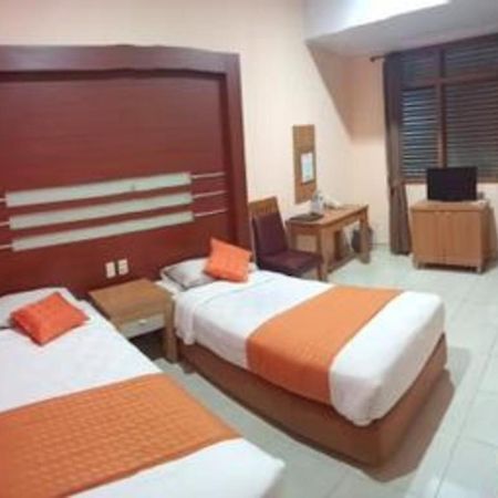 Hotel Senen Indah Syariah Yakarta Exterior foto