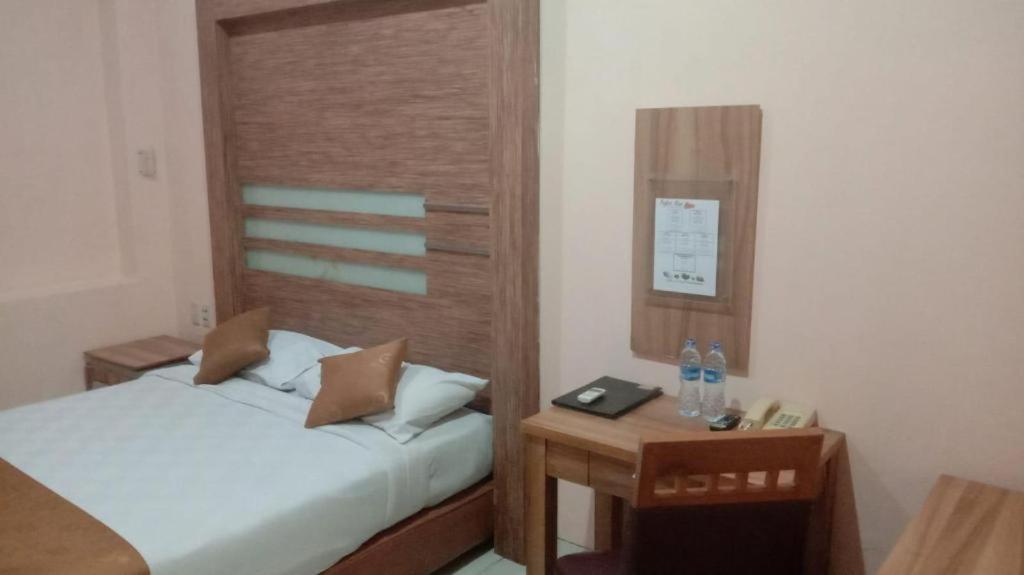 Hotel Senen Indah Syariah Yakarta Exterior foto