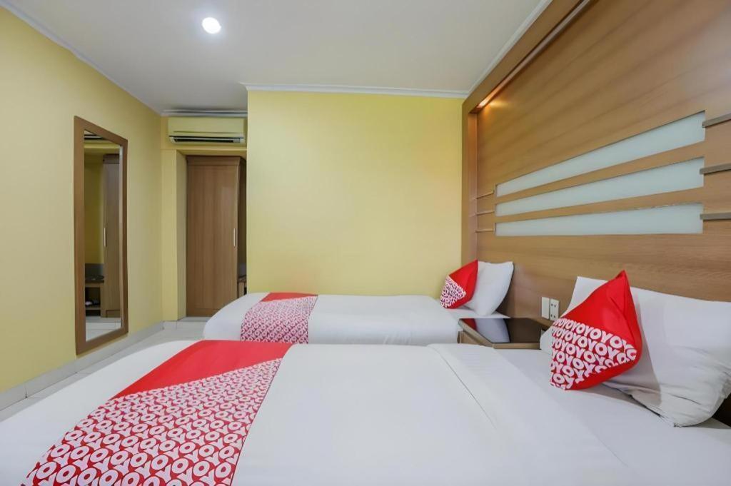 Hotel Senen Indah Syariah Yakarta Exterior foto