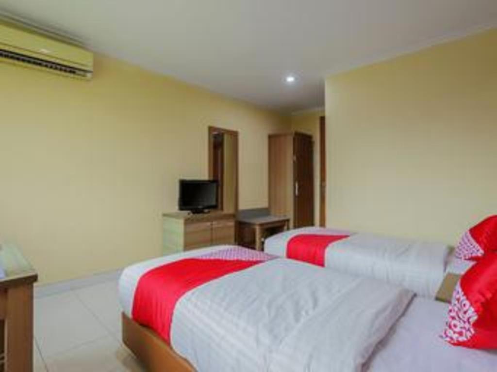 Hotel Senen Indah Syariah Yakarta Exterior foto