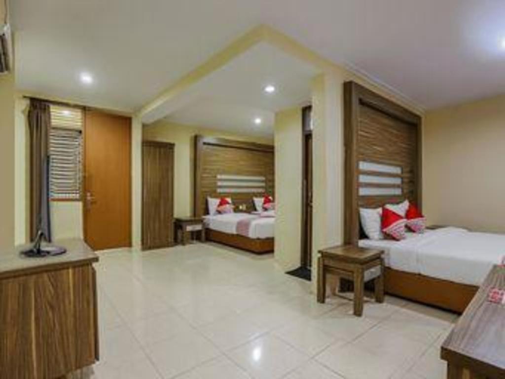 Hotel Senen Indah Syariah Yakarta Exterior foto